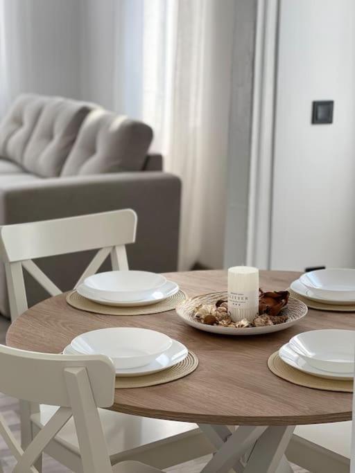 Bougainvillea Apartments 2 나플리오 외부 사진