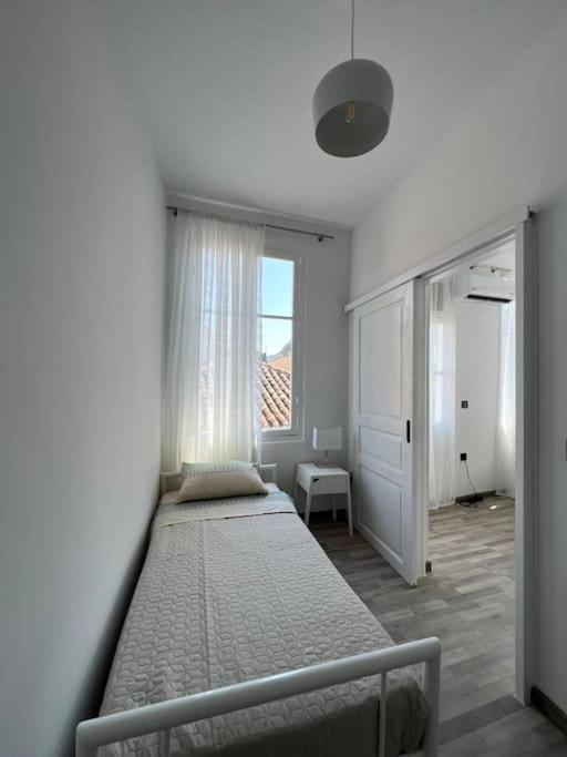Bougainvillea Apartments 2 나플리오 외부 사진