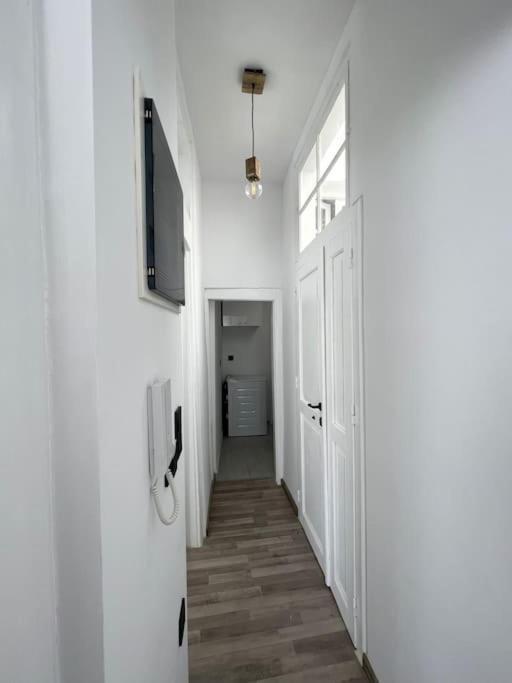 Bougainvillea Apartments 2 나플리오 외부 사진